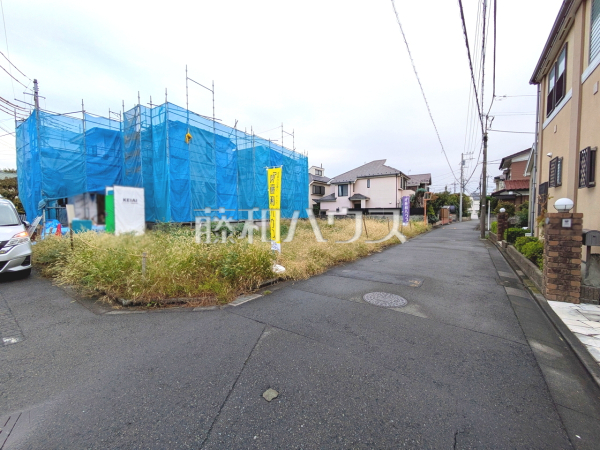 ≪接道状況≫周辺は落ち着いた雰囲気の住宅地です。小さなお子様がいるご家庭も安心です。　【府中市分梅町３丁目】