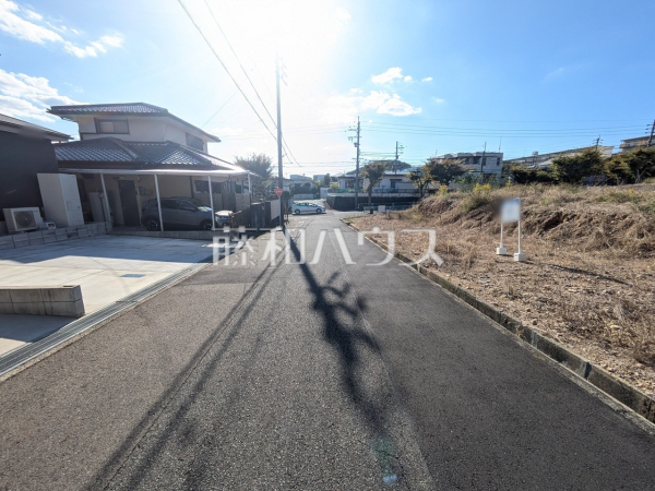 接道状況および現場風景　【春日井市高森台７丁目】