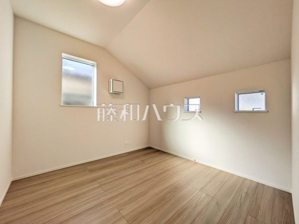 居室　【西東京市中町５丁目】