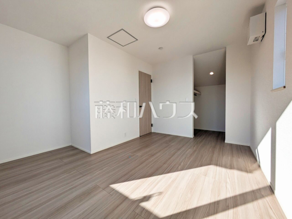 居室　【西東京市中町５丁目】