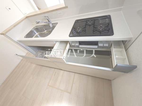 キッチン　【東大和市清水４丁目】