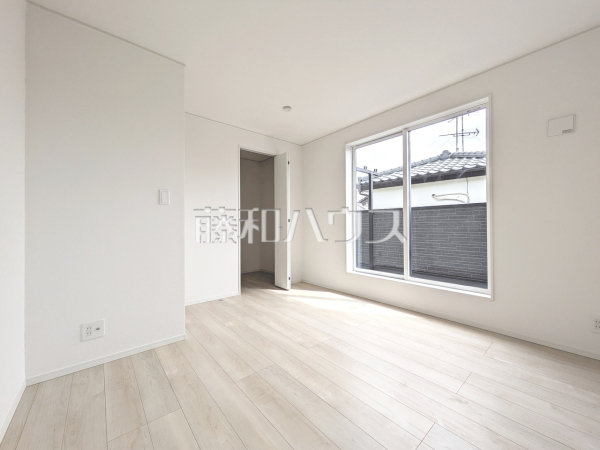 居室　【東大和市清水４丁目】