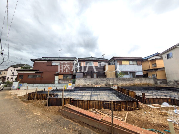 B号棟　外観　【東村山市多摩湖町３丁目】　 お住まい探しは、家の良し悪しだけでなく周辺環境も重要なポイントです。ぜひ一度お客様の目でご覧ください。 