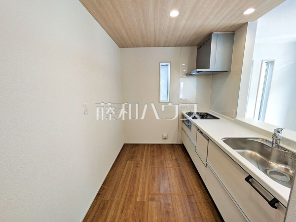3号棟　キッチン　【東村山市秋津町４丁目】