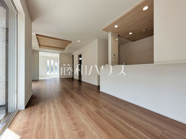 3号棟　リビング　【東村山市秋津町４丁目】