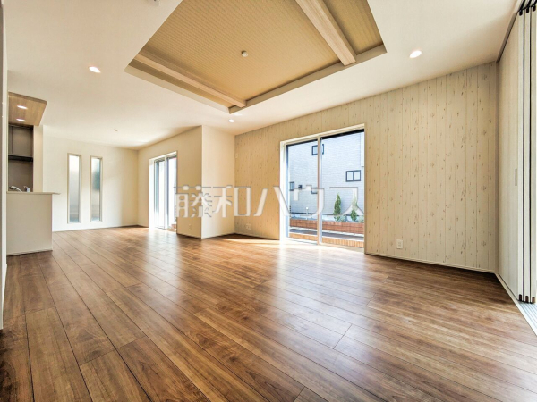 3号棟　リビング　【東村山市秋津町４丁目】