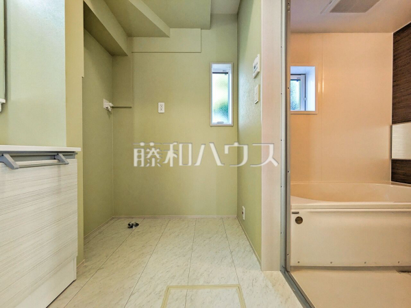 3号棟　洗面室　【東村山市秋津町４丁目】