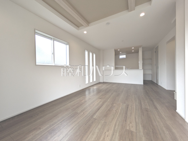 2号棟　リビング　【東村山市野口町３丁目】