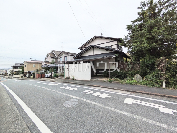接道状況および現場風景　【多摩市桜ヶ丘２丁目】
