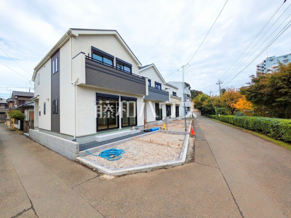 接道状況および現場風景　【小平市小川町１丁目】