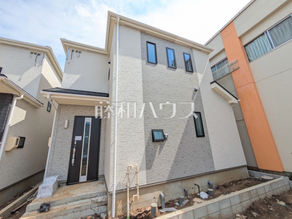 C号棟　外観　【春日井市八事町１丁目】