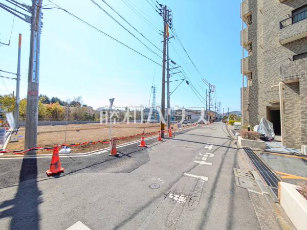 接道状況および現場風景　【小金井市前原町４丁目】