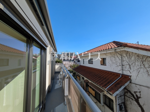 B号棟　バルコニー　【練馬区南田中５丁目】