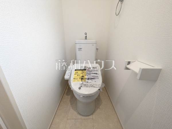 1号棟 トイレ 【富士見市羽沢1丁目】 1号棟 トイレ 【富士見市羽沢1丁目】