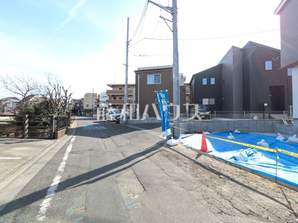 接道状況および現場風景 【富士見市羽沢1丁目】 接道状況および現場風景 【富士見市羽沢1丁目】