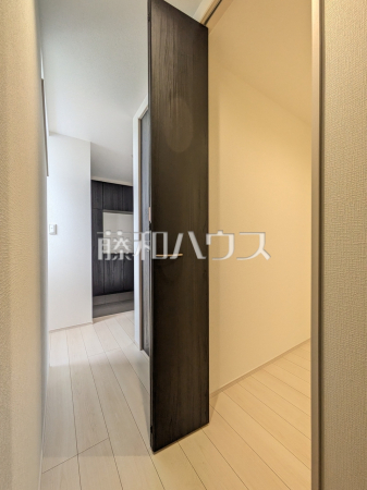 1号棟 ウォークインクローゼット 【富士見市羽沢1丁目】 1号棟 ウォークインクローゼット 【富士見市羽沢1丁目】