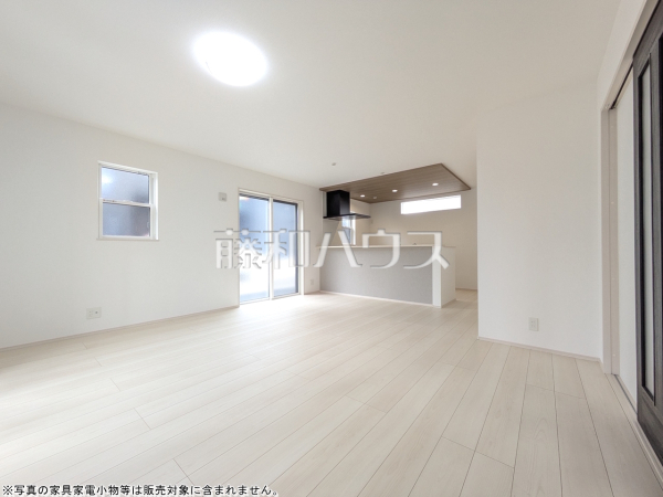 1号棟 リビング 【富士見市羽沢1丁目】 1号棟 リビング 【富士見市羽沢1丁目】