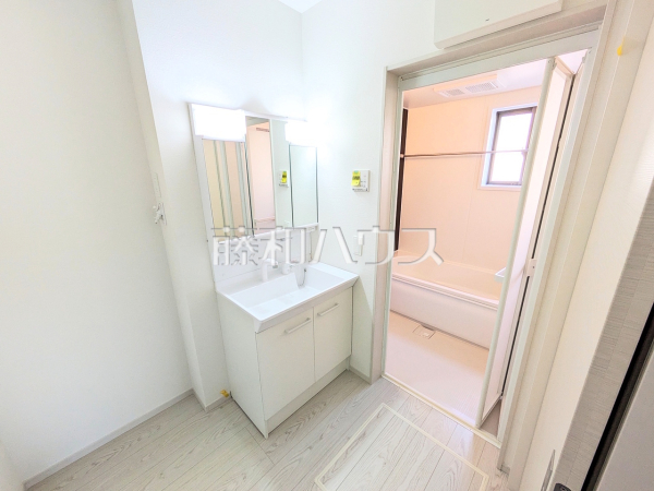 2号棟　洗面室　【春日井市不二ガ丘２丁目】