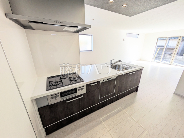 2号棟　キッチン　【春日井市不二ガ丘２丁目】