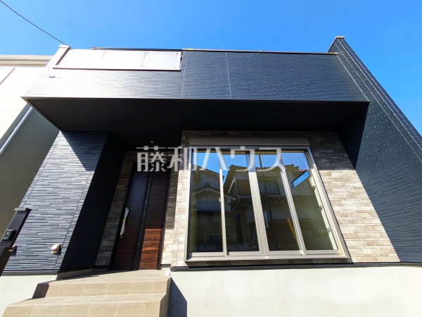 2号棟　外観　【春日井市不二ガ丘２丁目】