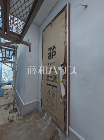 玄関　【八王子市西寺方町】