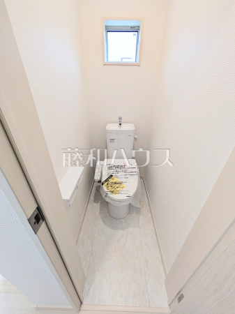トイレ　【板橋区大原町】