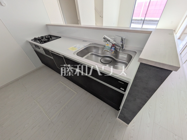 1号棟　キッチン　【福岡市東区奈多２丁目】