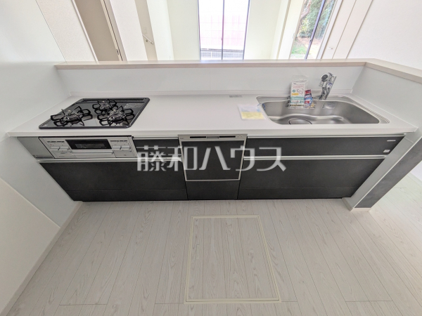 1号棟　キッチン　【福岡市東区奈多２丁目】