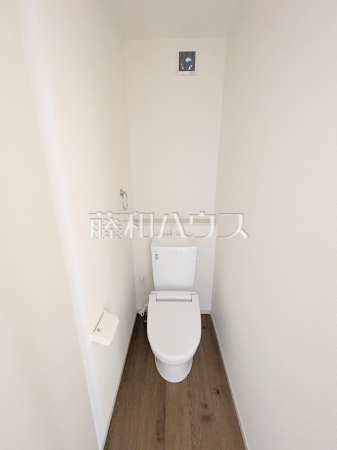 2号棟　トイレ　【福岡市東区奈多２丁目】