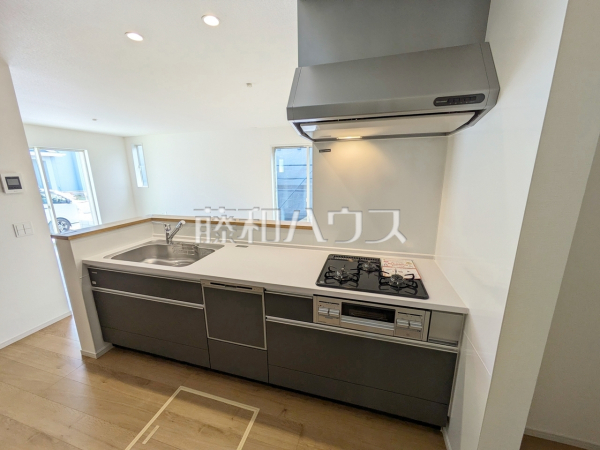 5号棟　キッチン　【福岡市東区三苫２丁目】