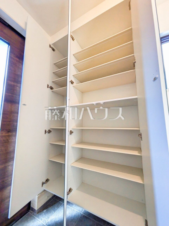 2号棟 収納 【所沢市緑町4丁目】 2号棟 収納 【所沢市緑町4丁目】