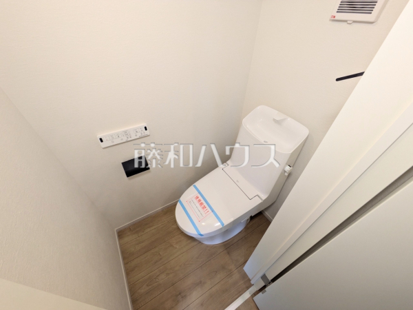 1号棟　トイレ　【国立市東３丁目】