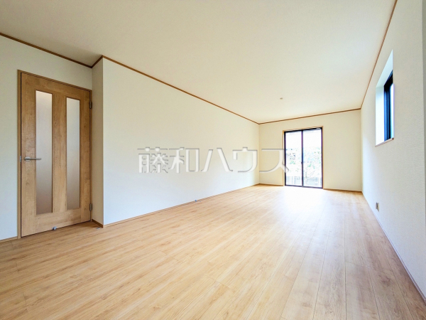B号棟　リビング　【和光市白子３丁目】
