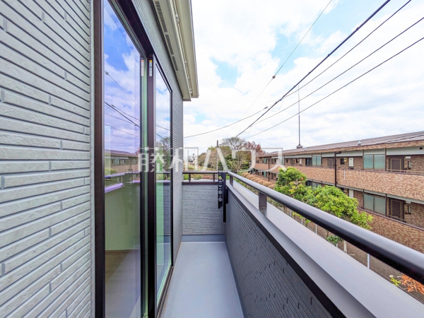 B号棟　バルコニー　【和光市白子３丁目】