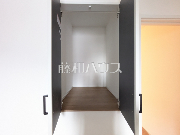 A号棟　収納　【春日井市篠木町２丁目】
