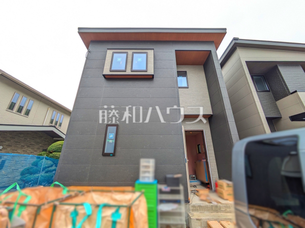 B号棟　外観　【春日井市篠木町２丁目】