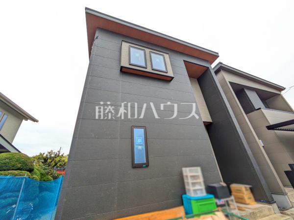 B号棟　外観　【春日井市篠木町２丁目】