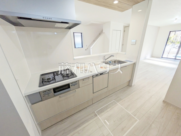 1号棟　キッチン　【練馬区富士見台３丁目】