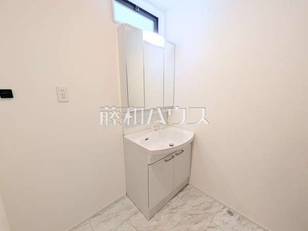 洗面室　【八王子市本郷町】