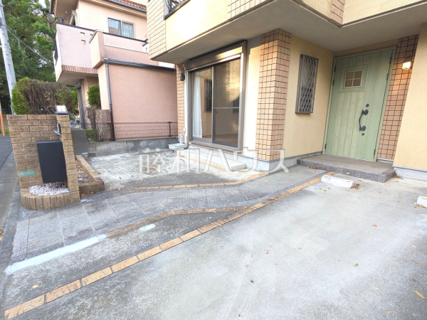 カースペース　【練馬区西大泉１丁目】