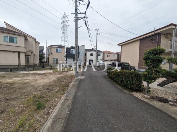 接道状況および現場風景　【小牧市大字久保一色】
