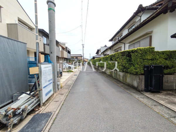 接道状況および現場風景　【小牧市郷中２丁目】