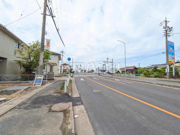 接道状況および現場風景　【小牧市郷中２丁目】