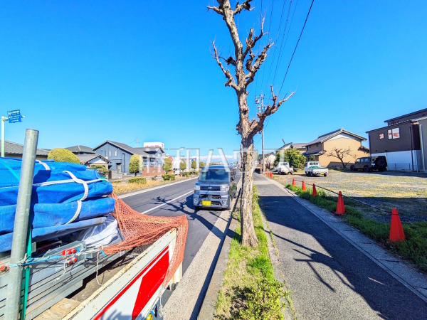接道状況および現場風景　【小牧市郷中２丁目】