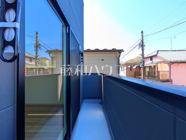 バルコニー　【新座市東３丁目】