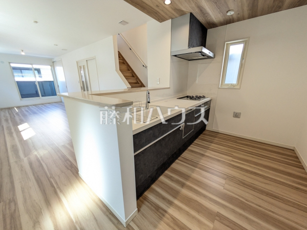 キッチン　【新座市東３丁目】