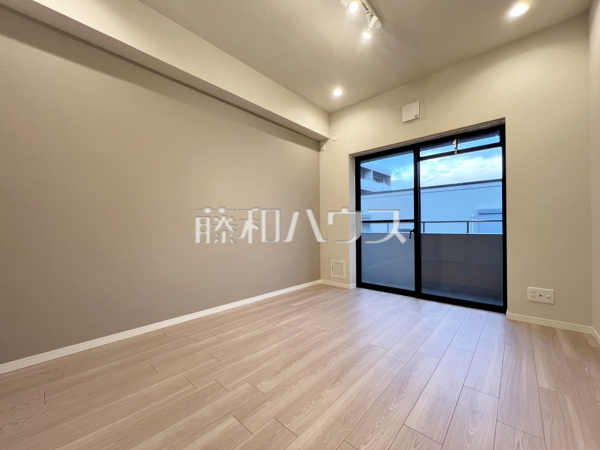 居室　【藤和上北沢ホームズ】