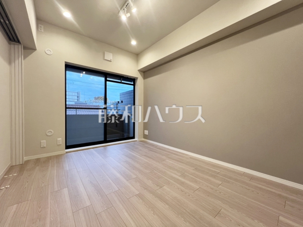 ≪居室≫ 部屋の雰囲気や広さ・眺望・間取りの使い勝手など、是非一度、ご自身の目で確かめてみてください。 　【藤和上北沢ホームズ】