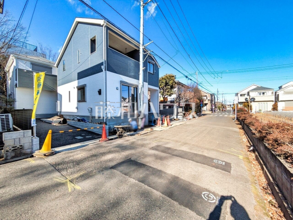 現場風景【東久留米市滝山２丁目】 お住まい探しは、家の良し悪しだけでなく周辺環境も重要なポイントです。ぜひ一度お客様の目でご覧ください。 