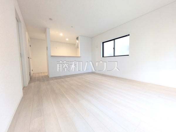 1号棟　リビング　【東久留米市滝山２丁目】